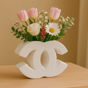 Ceramic vase